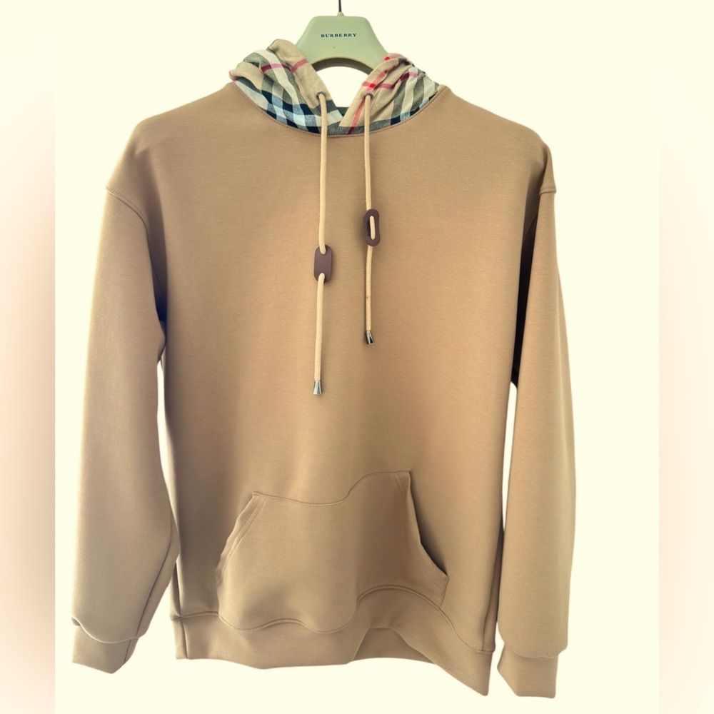 Burberry pull over hoodie
